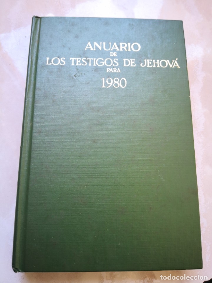 Libros de segunda mano: Anuario 1979 disponemos de varios anuarios de Testigos de Jehov&aacute; varios a&ntilde;os..Vemos OFERTAs