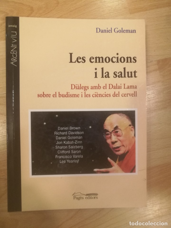 Libros de segunda mano: Les emocions i la salut. Daniel Goleman - Foto 1