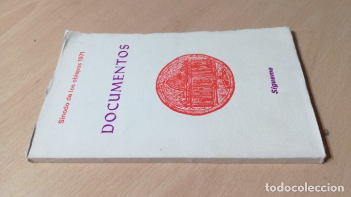 Libros de segunda mano: SINODO DE LOS OBISPOS 1971 - DOCUMENTOS - SIGUEME - Foto 1