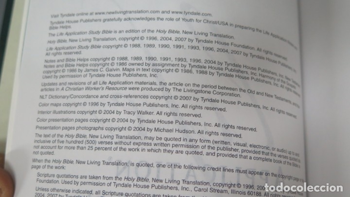 Libros de segunda mano: LIFE APPLICATION STUDY BIBLE - Foto 4