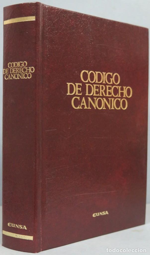 código de derecho canónico. eunsa - Buy Used books about religion