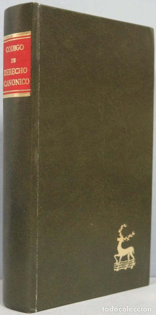 Libros de segunda mano: 1986.- C&Oacute;DIGO DE DERECHO CANONICO. B.A.C - Foto 1