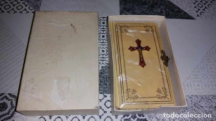 Libros de segunda mano: DEVOCIONARIO DIVINO JESUS ED. REGINA A&Ntilde;O 1955