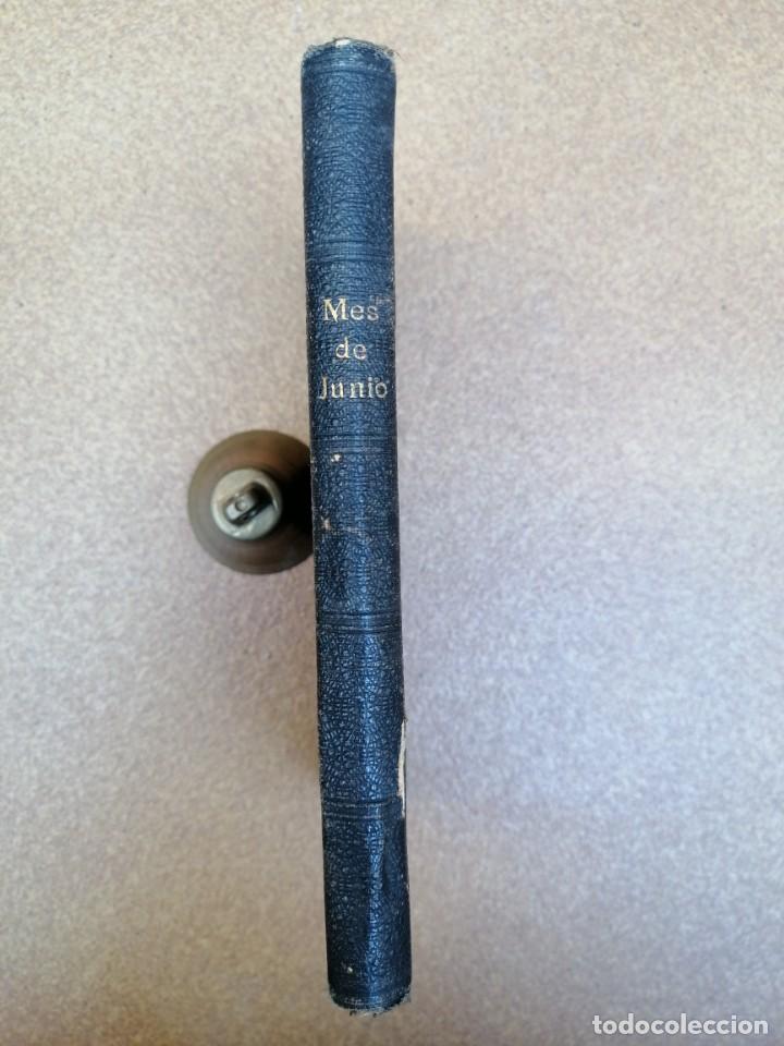 Libros de segunda mano: LIBRO RELIGIOSO EL DEVOTO DEL SAGRADO CORAZ&Oacute;N DE JES&Uacute;S 1895 - Foto 1