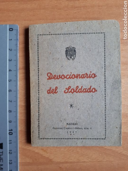 Libros de segunda mano: DEVOCIONARIO DEL SOLDADO 1947 - Foto 1