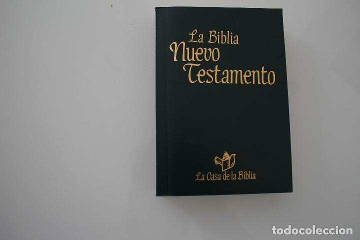 Libros de segunda mano: LA BIBLIA NUEVO TESTAMENTO - Foto 1
