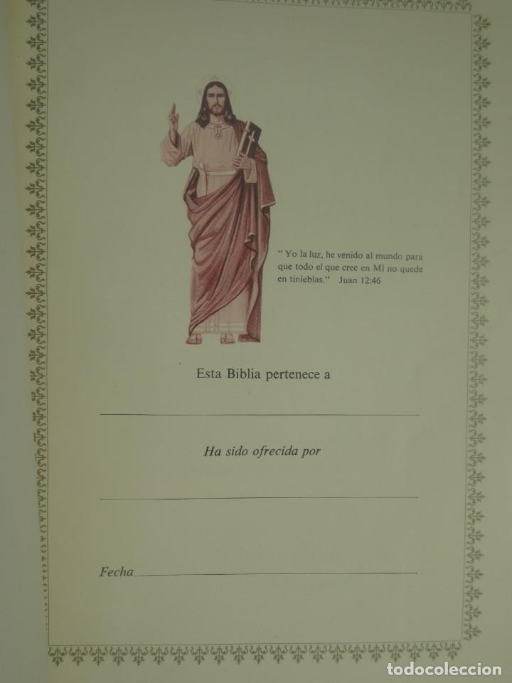 Libros de segunda mano: SAGRADA BIBLIA - Foto 2