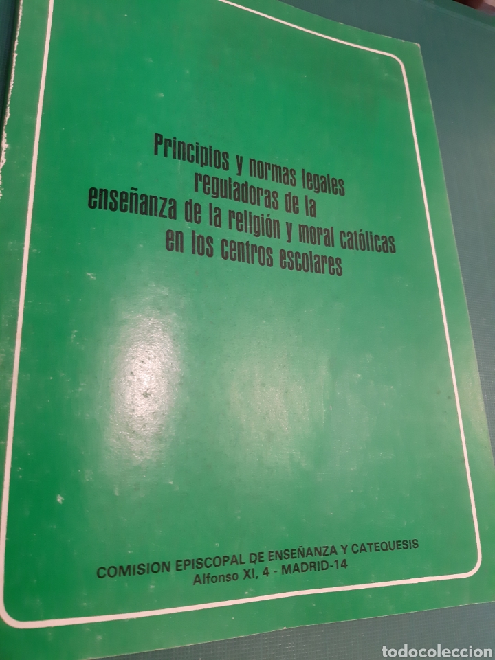 Gebrauchte B&uuml;cher: NORMAS LEGALES REGULADORAS ENSE&Ntilde;ANZA RELIGIOSA Y MORAL CAT&Oacute;LICA CENTROS ESCOLARES 1980