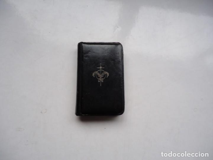 Libros de segunda mano: PEQUE&Ntilde;O LIBRO RELIGIOSO EN PIEL - Foto 3