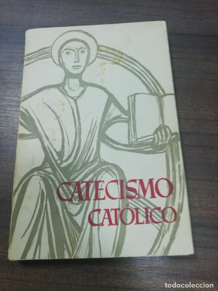 Libros de segunda mano: CATECISMO CATOLICO. EDITORIAL HERDER. 1961. - Foto 1