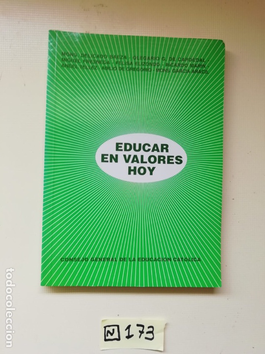 Libros de segunda mano: Educar en valores hoy - Foto 1