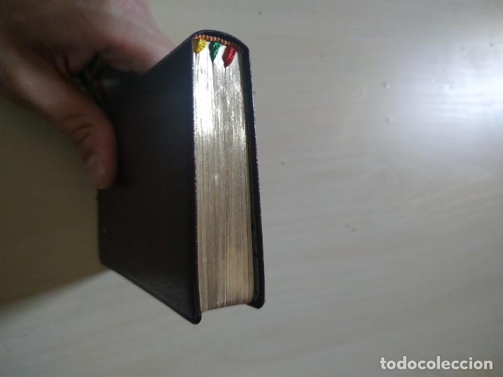 Libros de segunda mano: 1968. Misalito de Regina en su funda - Foto 5