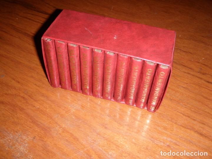 Libros de segunda mano: LIBROS mini LOS 10 MANDAMIENTOS EDITORIAL MONAR - Foto 2