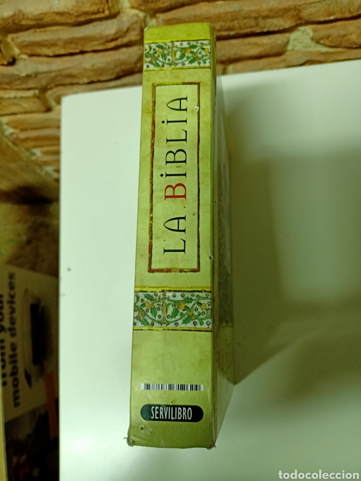 Libros de segunda mano: Biblia juvenil - Servilibro - Foto 4
