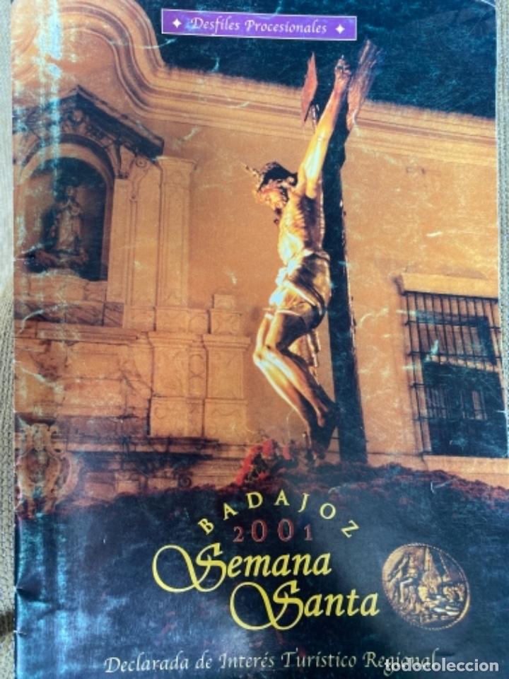 Libros de segunda mano: ANTIGUO LIBRILLO SEMANA SANTA BADAJOZ 2001