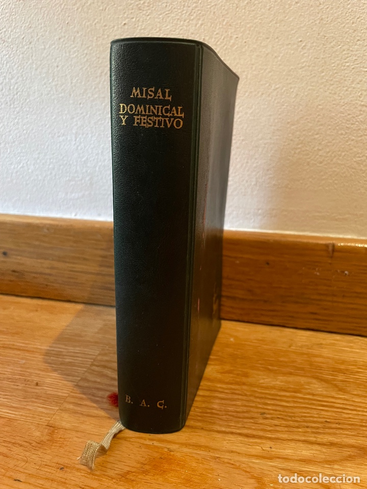 Libros de segunda mano: Misal Dominical y festivo - Foto 1