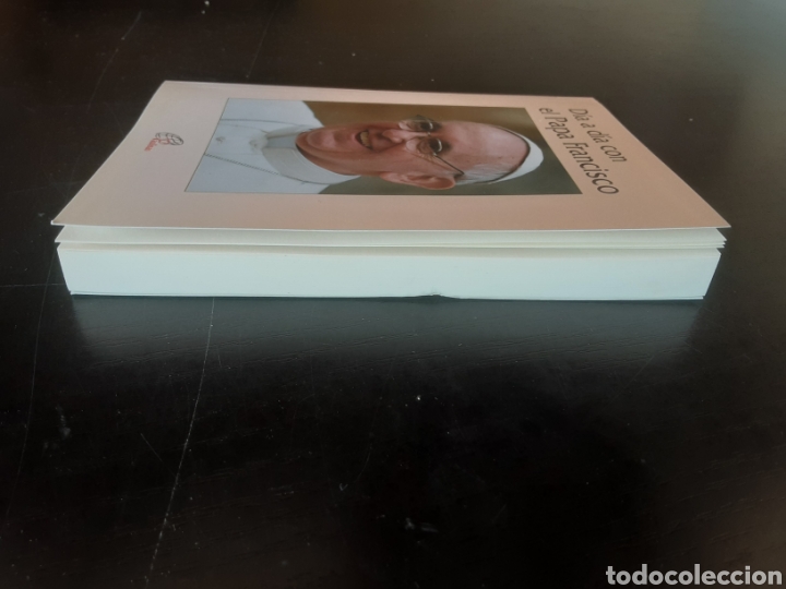 Libros de segunda mano: D&iacute;a a d&iacute;a con el Papa Francisco - Foto 5