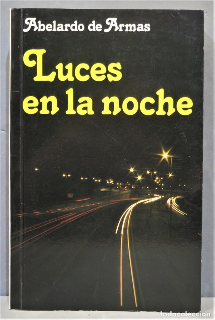 Libros de segunda mano: LUCES EN LA NOCHE. ARMAS - Foto 1