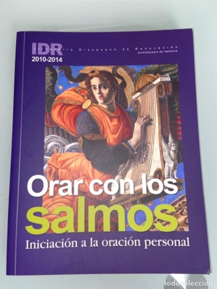 Libros de segunda mano: Orar con los salmos. 2010-2014. - Foto 1