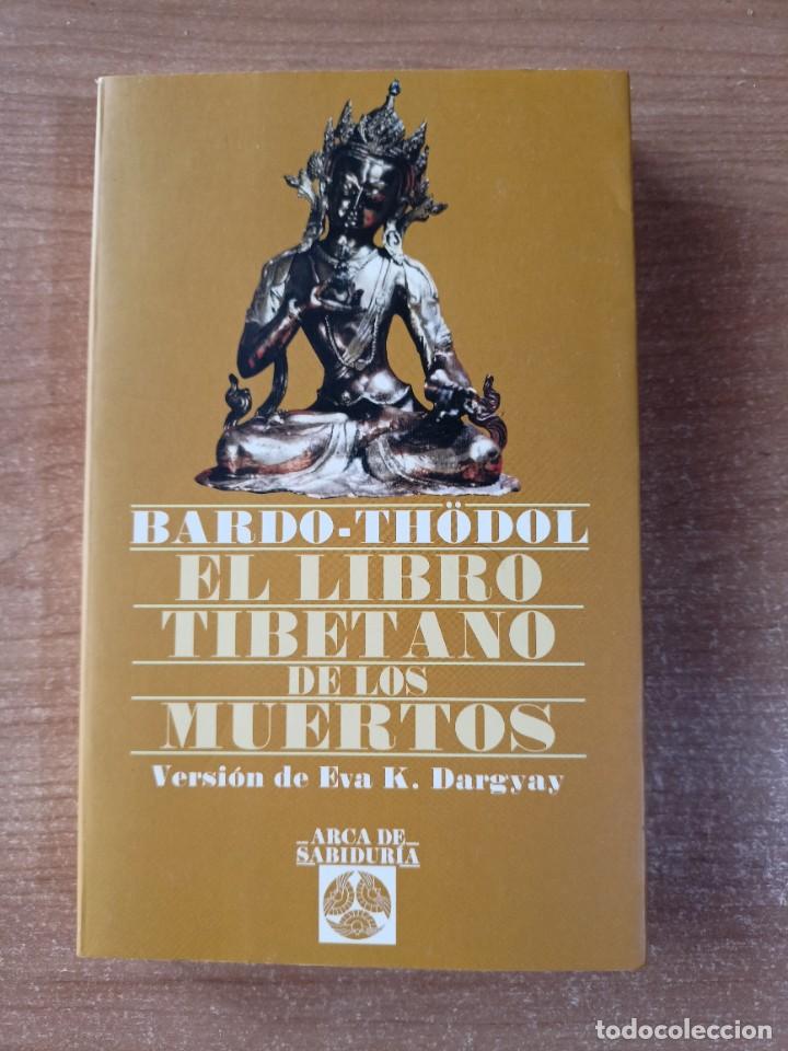Libros de segunda mano: El libro tibetano de los muertos - Bardo-Th&ouml;dol - Foto 1