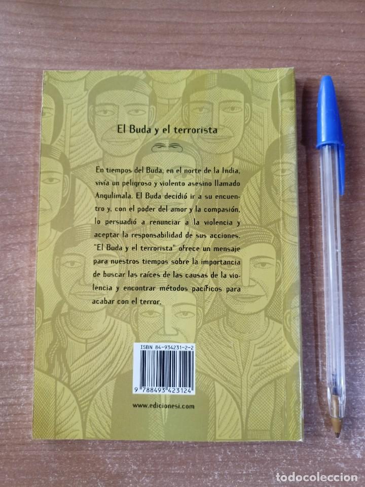 Libros de segunda mano: El Buda y el terrorista. La historia de Angulimala - Satish Kumar - Foto 2