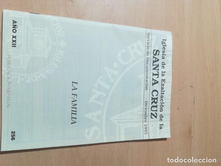 Second hand books: IGLESIA DE LA EXALTACION DE LA SANTA CRUZ / LA FAMILIA / 1995 / AM33