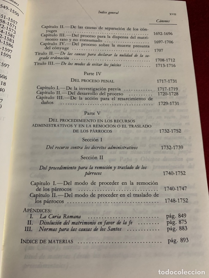 Libros de segunda mano: C&oacute;digo de Derecho Can&oacute;nico. Edici&oacute;n biling&uuml;e comentada. - Foto 14