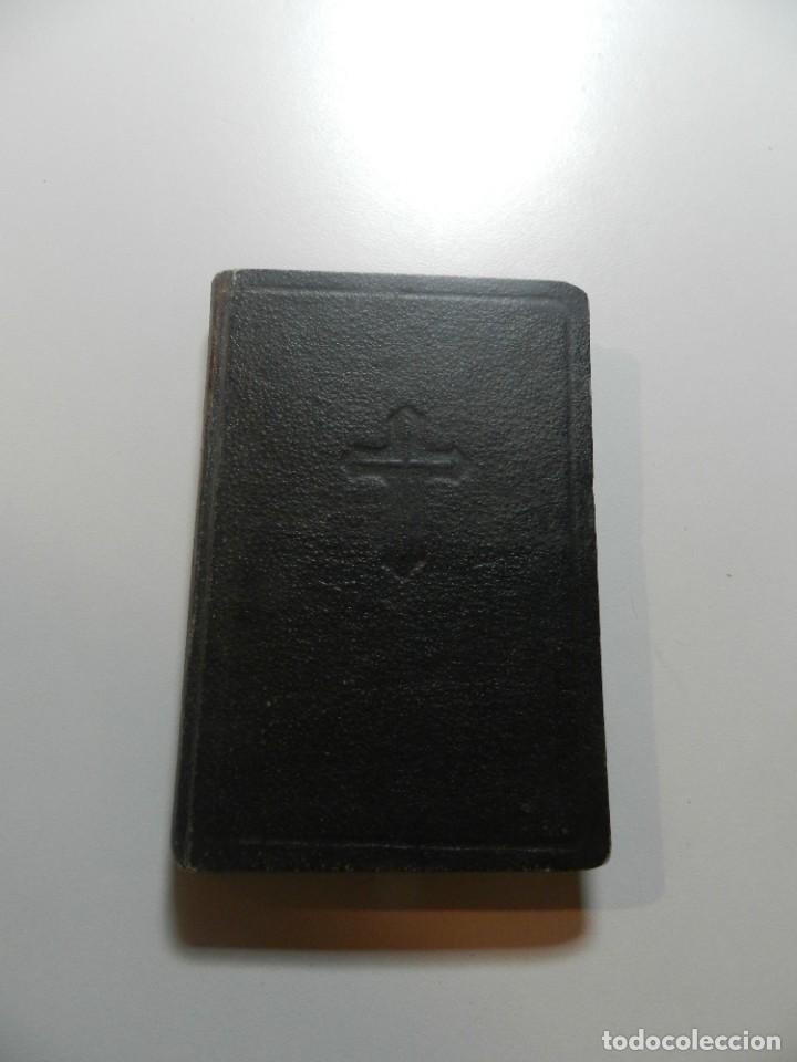 Libros de segunda mano: DEVOCIONARIO MANUAL - Foto 2