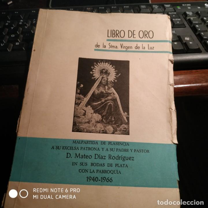 Libros de segunda mano: Libro de oro. Stma virgen de la luz - Foto 1