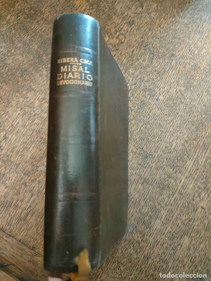 Libros de segunda mano: Misal diario y devocionario 1962 - Foto 2