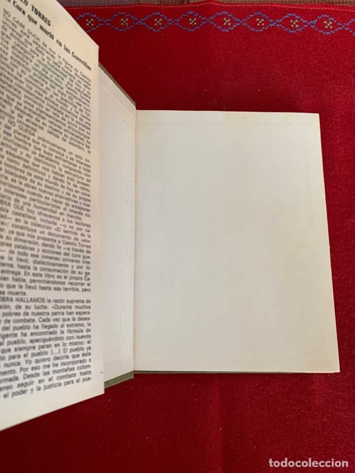 Libros de segunda mano: Camilo Torres, el cura que muri&oacute; en las guerrillas. - Foto 3
