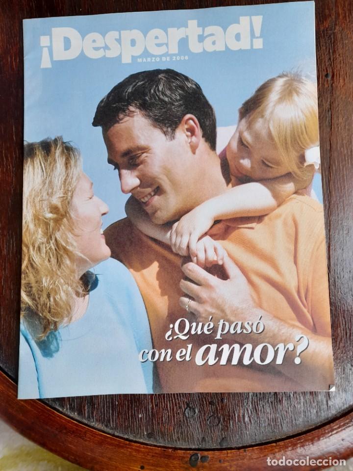 Libros de segunda mano: Despertar marzo 2006 Testigos de Jehov&aacute; - Foto 1