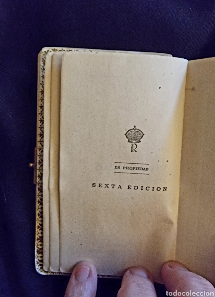 Libros de segunda mano: Devocionario antiguo 1951 nacar - Foto 2