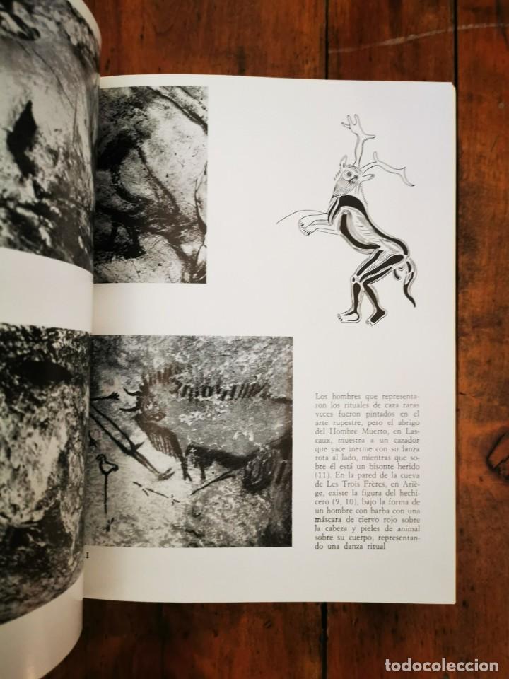 Libros de segunda mano: JAMES, E.O. El templo : el espacio sagrado de la caverna a la catedral - Foto 2