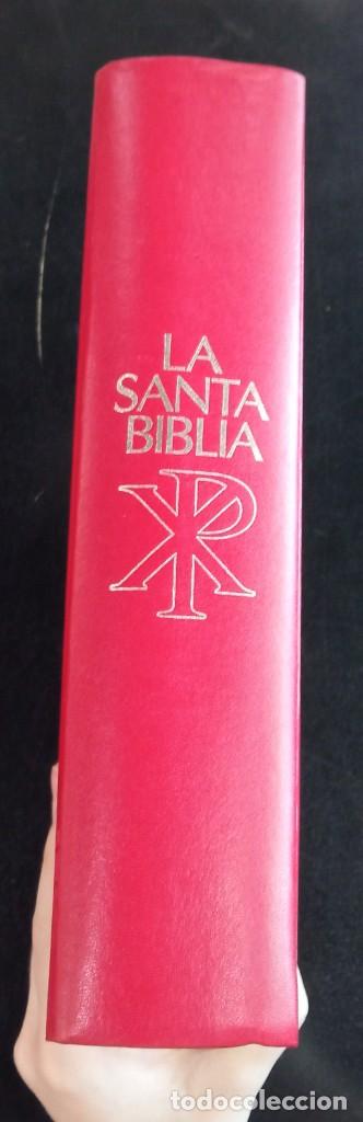Libros de segunda mano: La Santa Biblia. - Foto 2