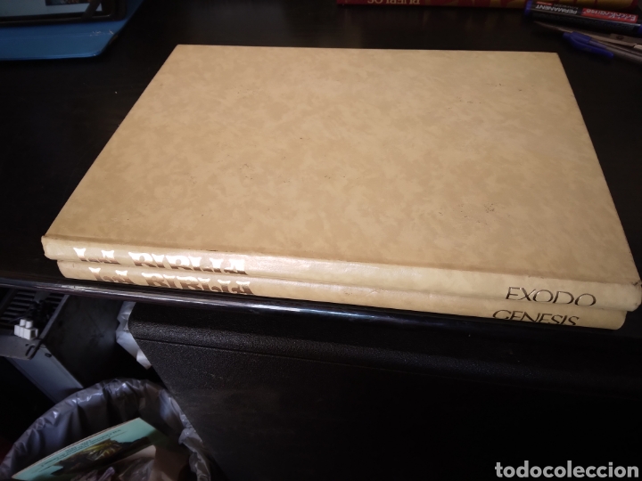 Libros de segunda mano: La biblia ( Genesis y Exodo) - Foto 2