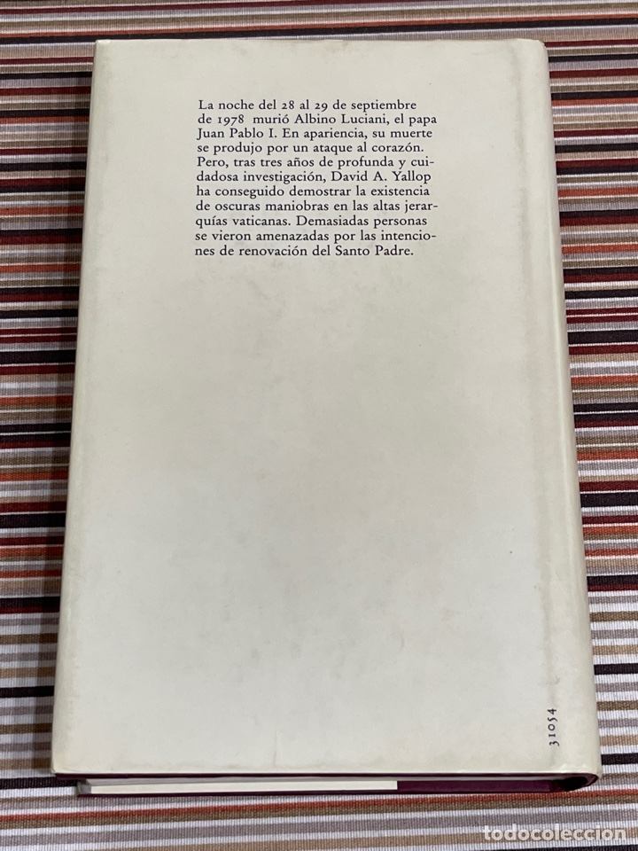 Libros de segunda mano: En nombre de Dios. David A. Lallop - Foto 2