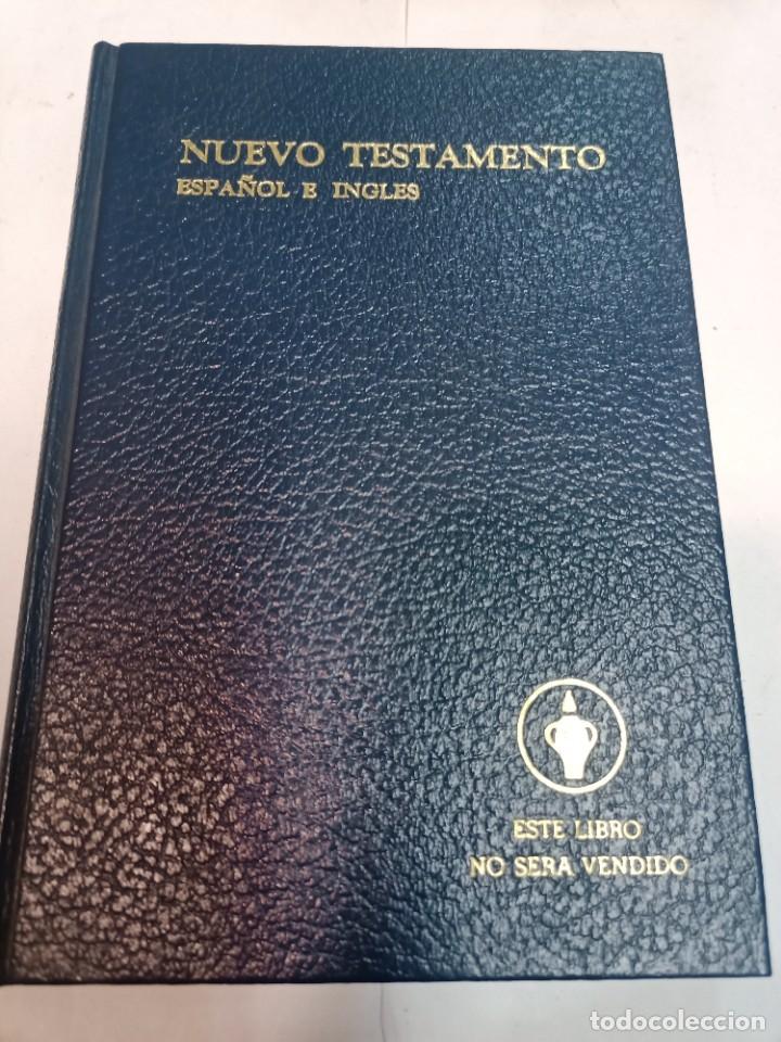 Libros de segunda mano: Nuevo testamento (espa&ntilde;ol, ingl&eacute;s) SA9867 - Foto 1