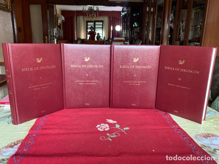 Libros de segunda mano: Biblia de Jerusal&eacute;n. 4 tomos. - Foto 1