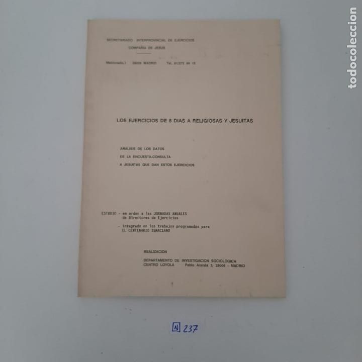 Libros de segunda mano: Los ejercicios de 8 d&iacute;as a religiosas y jesuitas - Foto 1