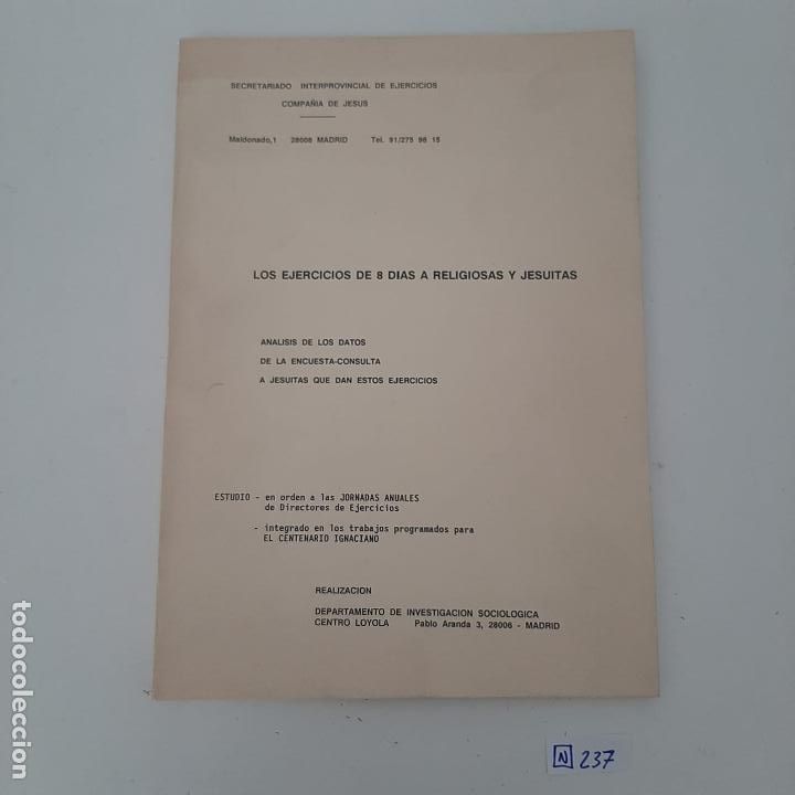 Libros de segunda mano: Los ejercicios de 8 d&iacute;as a religiosas y jesuitas - Foto 1