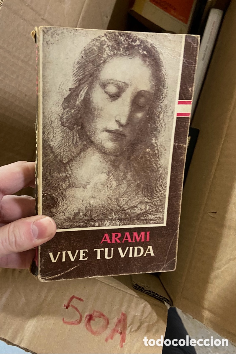 Libros de segunda mano: 50A ARAMI VIVE TU VIDA