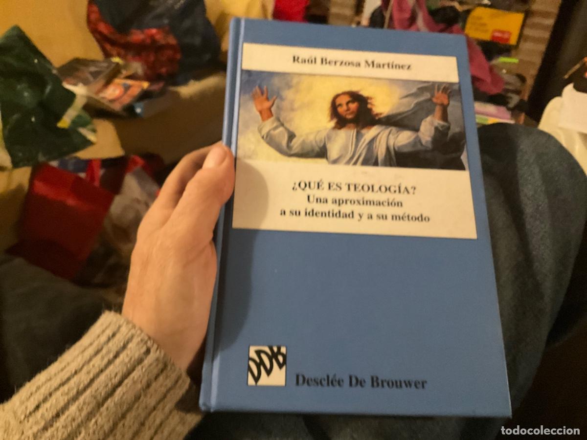 Gebrauchte B&uuml;cher: Raul Berzosa Martinez que es teologia una aproximacion a su identidad y a su metodo