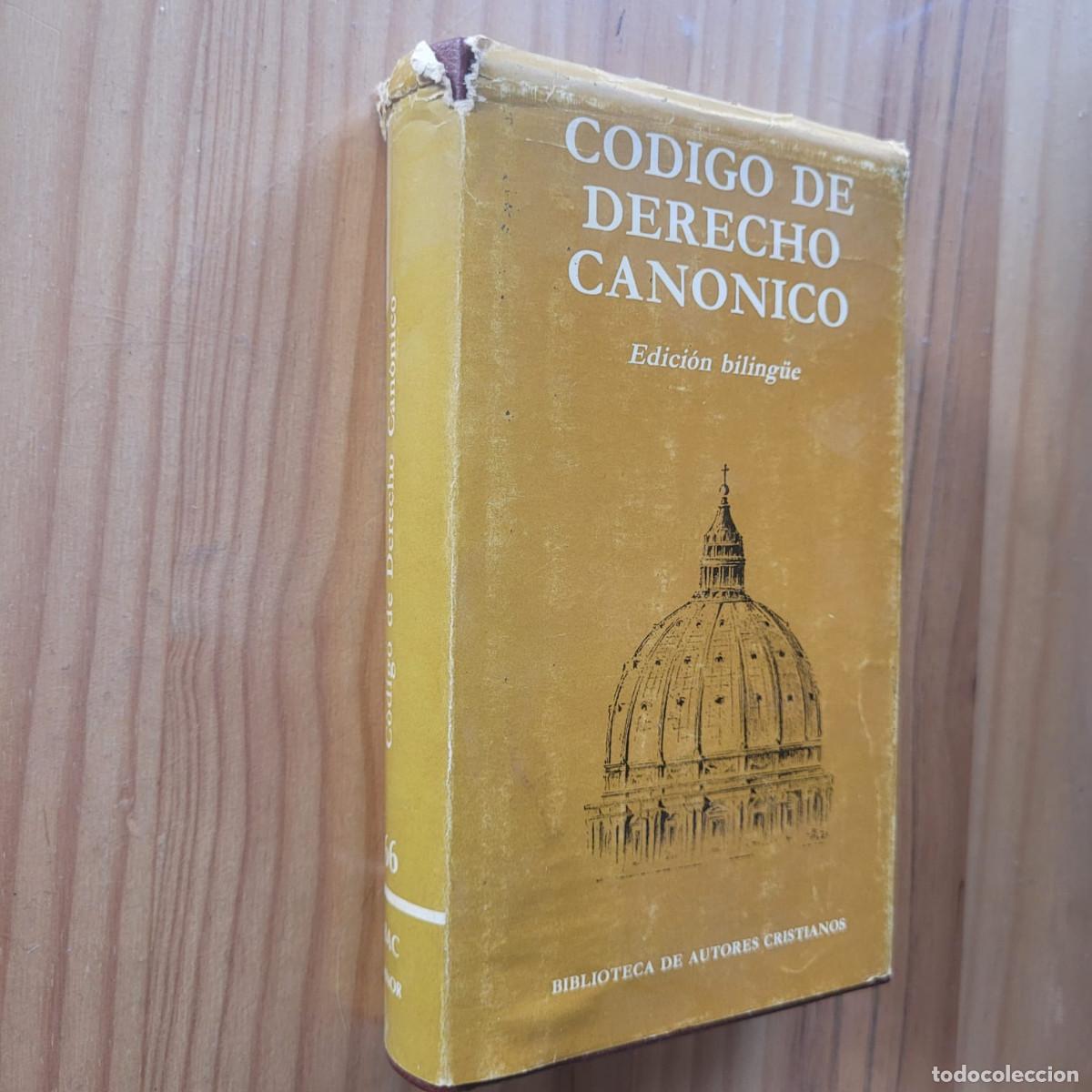 Libros de segunda mano: C&oacute;digo de derecho can&oacute;nico (BAC 1983) - Foto 1