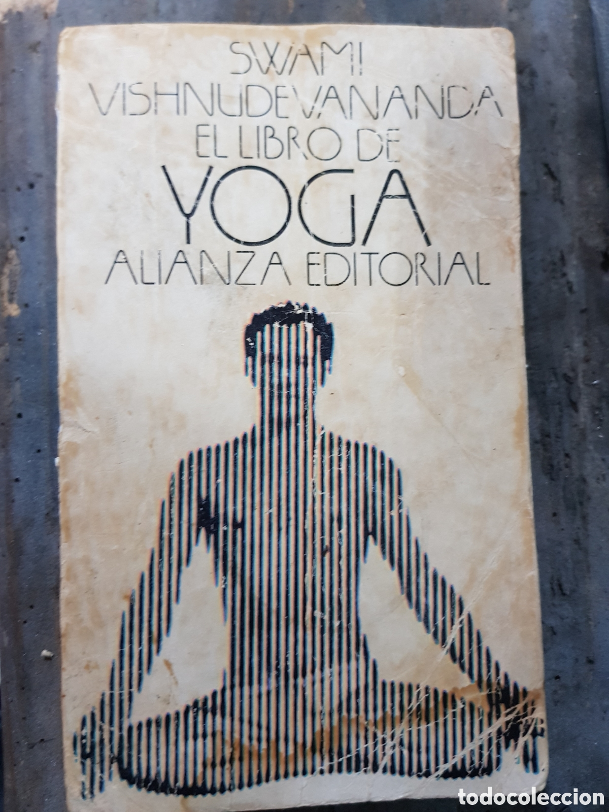 Libros de segunda mano: El libro del Yoga - Foto 6