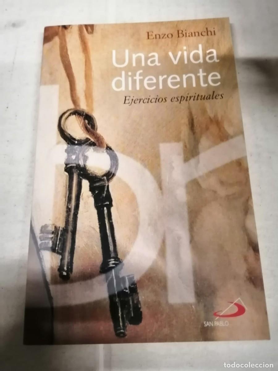 Libros de segunda mano: UNA VIDA DIFERENTE (ENZO BIANCHI) - Foto 1
