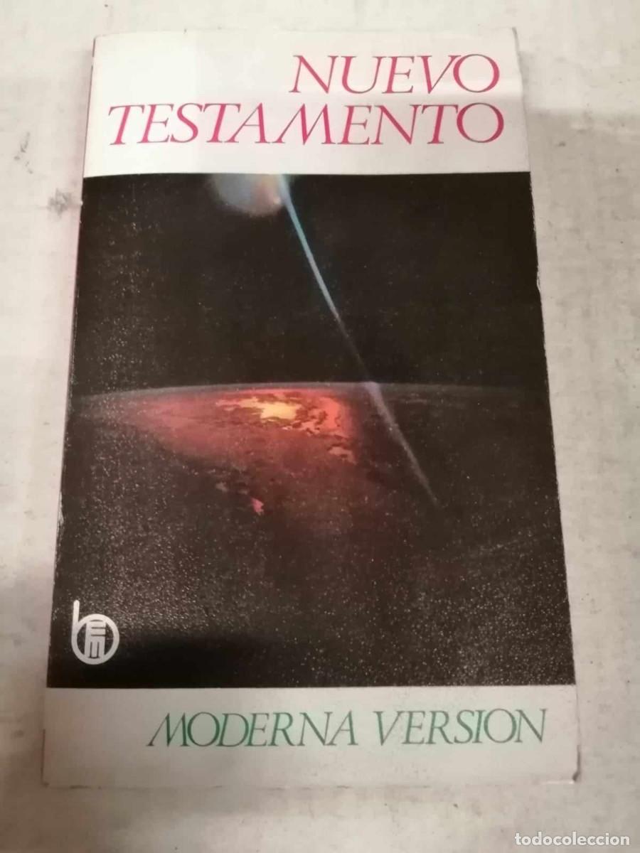 Libros de segunda mano: NUEVO TESTAMENTO (MODERNA VERSION) - Foto 1