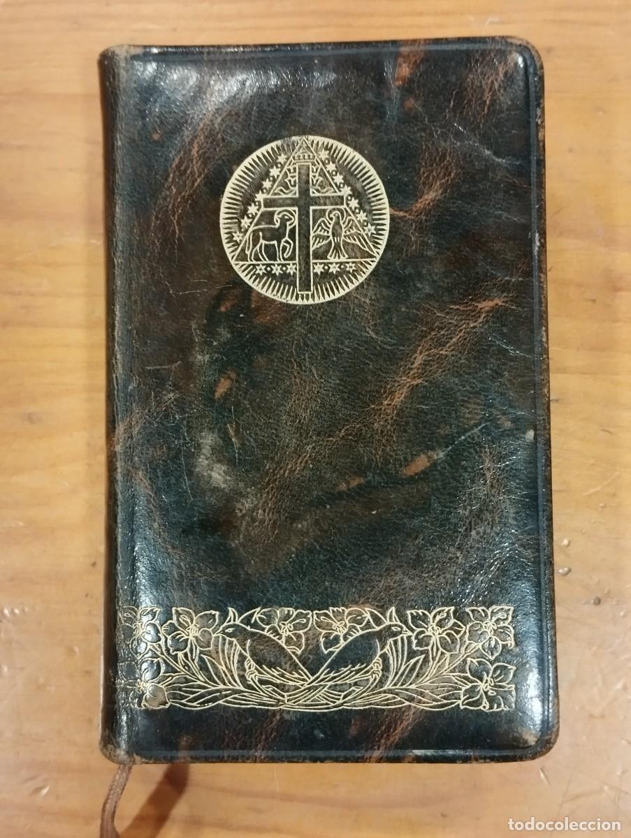 Libros de segunda mano: DEVOCIONARIO &rdquo;EL PRIMER LIBRO DE LA NI&Ntilde;A CRISTIANA&rdquo;.