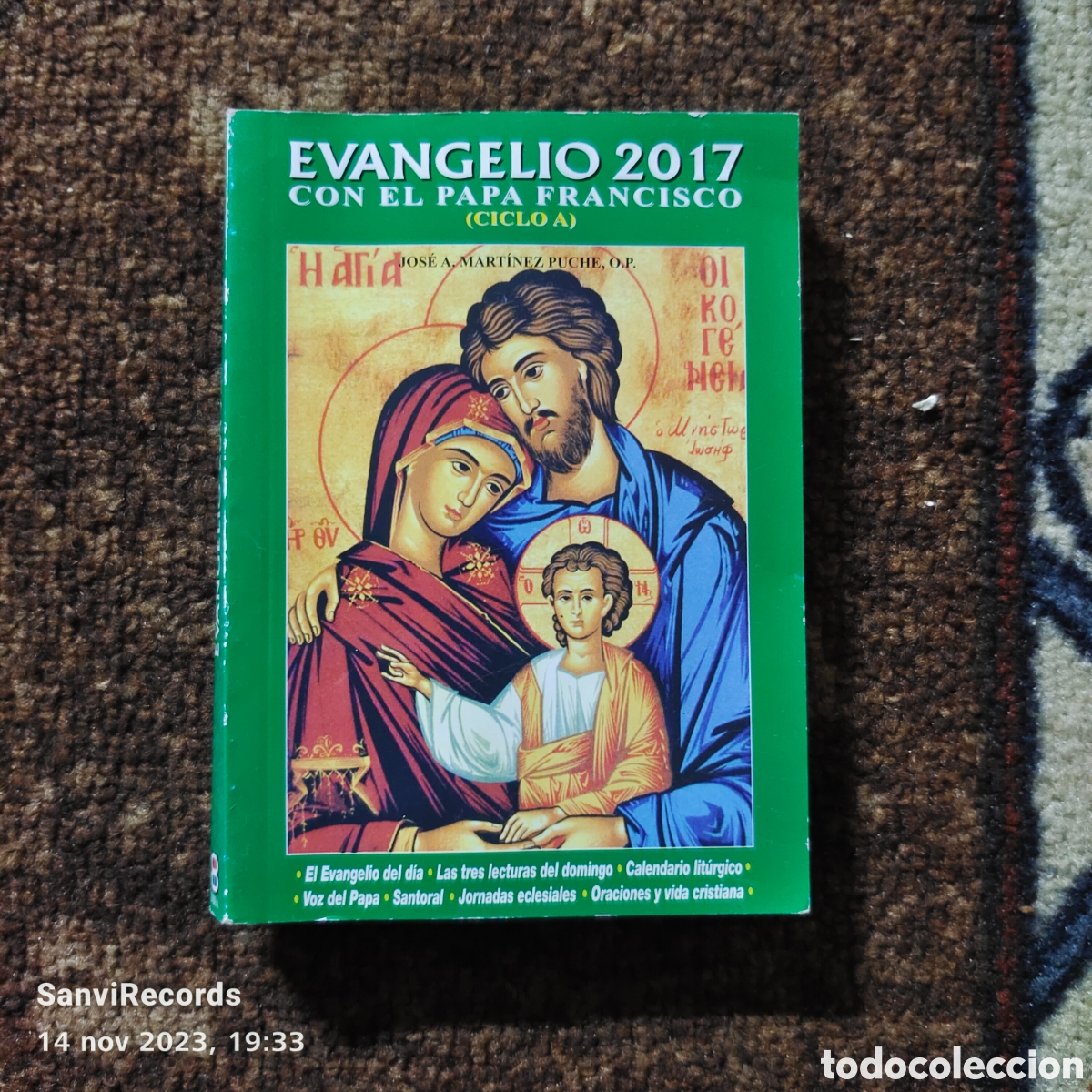 Libros de segunda mano: EVANGELIO 2017 CON EL PAPA FRANCISCO (CICLO A) - Foto 1