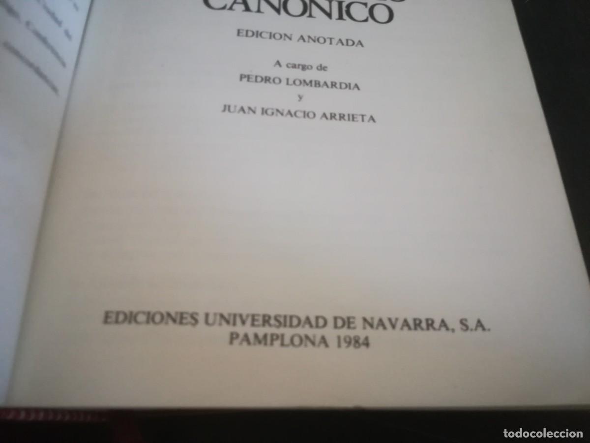 Libros de segunda mano: CODIGO DE DERECHO CANONICO / VVAA / CONS 691 / EUNSA - Foto 5